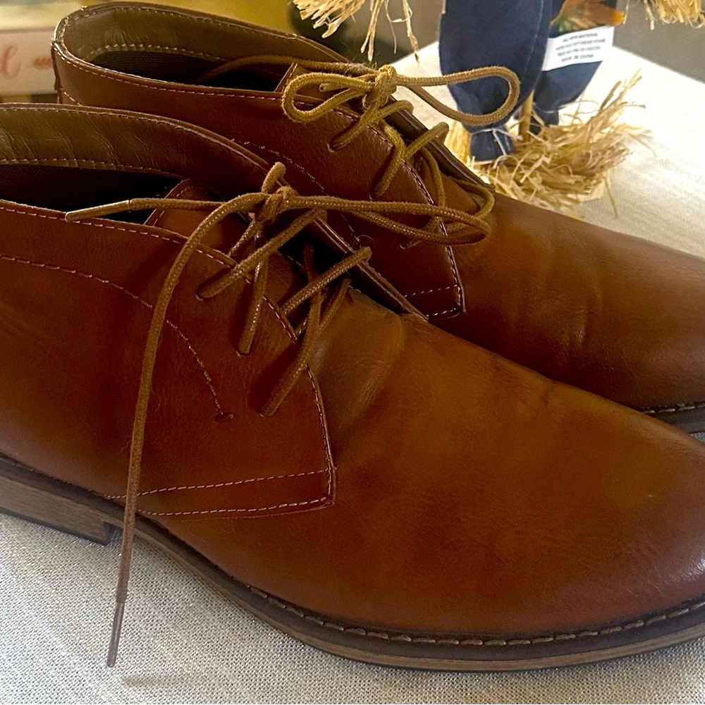 Men’s Sonoma dress shoes, size 9.5. Worn only once. Great condition.